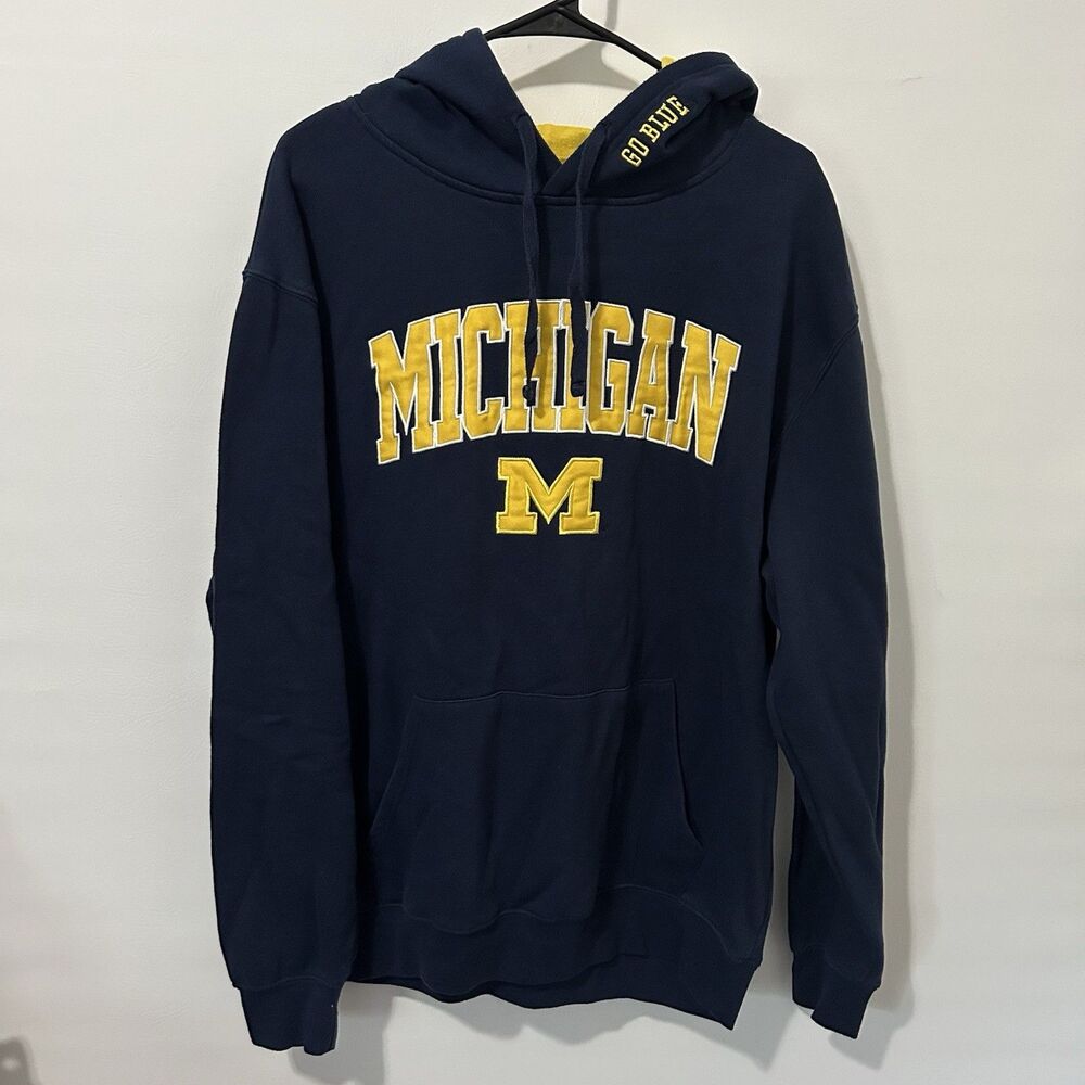 Colosseum Men’s University of Michigan Hoodie Size XL Football Athletic Tailgate